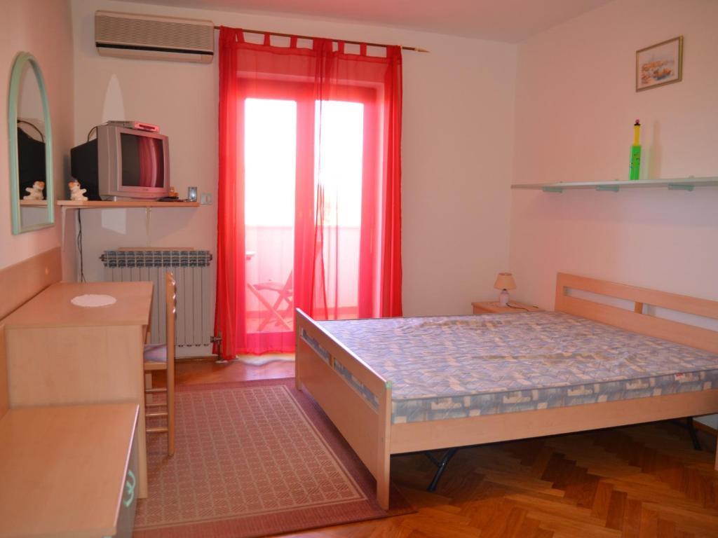 Ana Apartment *