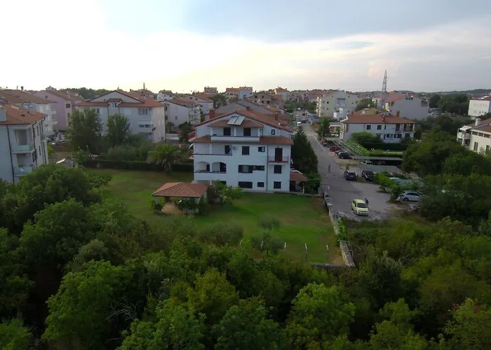 Apartments Ana